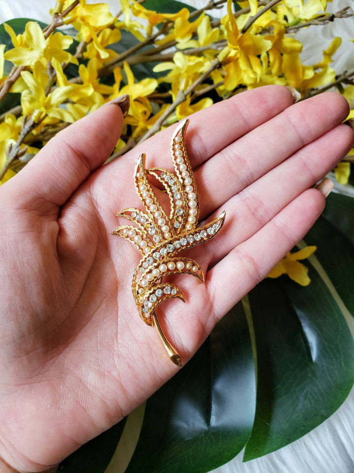 Gold Pearl Leaf Brooch